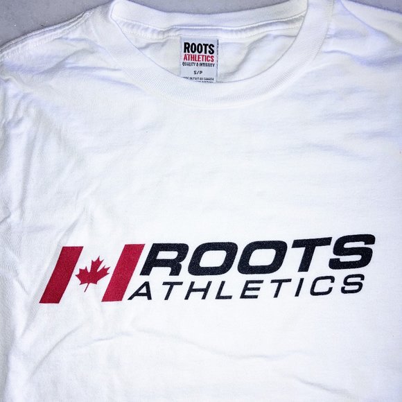 NWOT! New Vintage Y2K Roots crew neck plain white t-shirt, Roots & Canada flag - Picture 2 of 5